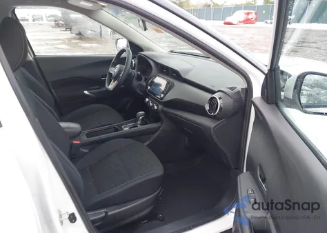 2023 Nissan Kicks Sv Xtronic Cvt из США, поврежденный, VIN 3N1CP5CV9PL476213